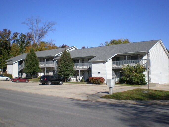 Primary Photo - 631 Scottsvale Dr