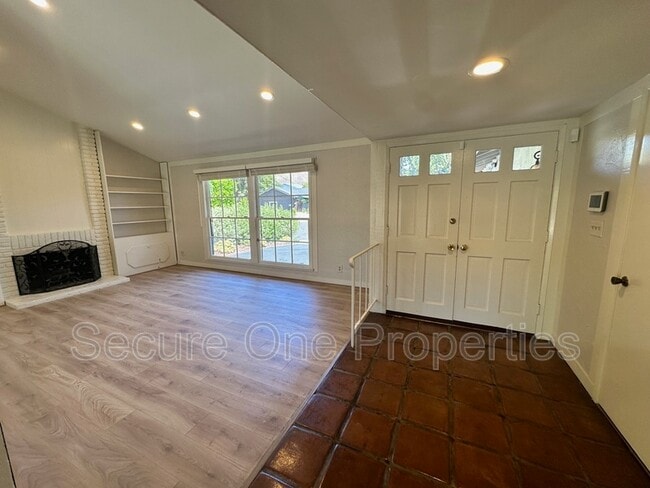 Foto del edificio - 29476 Trailway Ln