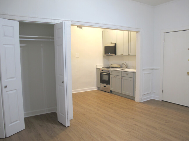 Foto del edificio - Ashland Avenue Apartments