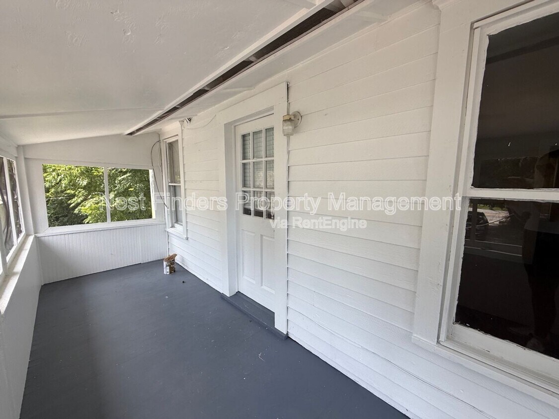 Foto principal - 2145 Oak St