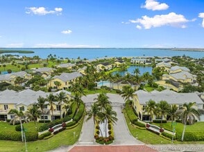 Building Photo - 2200 Mariner Bay Blvd