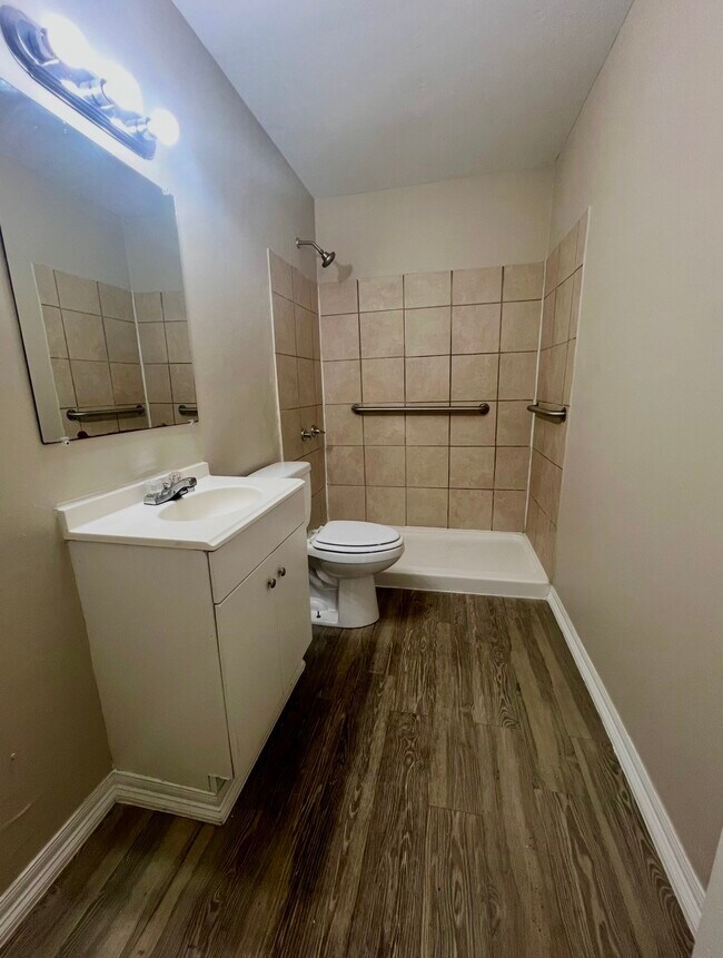 Foto del edificio - 415 Randall St