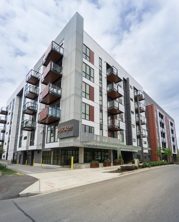 Primary Photo - 2 bedroom in Bellevue WA 98004