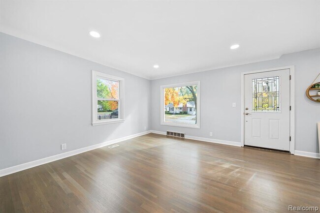 Foto del edificio - 4214 Berkshire Rd