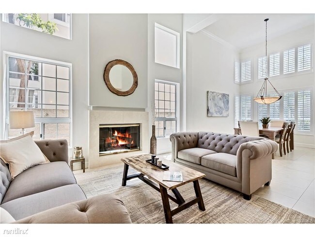 Building Photo - 9 Briercliff