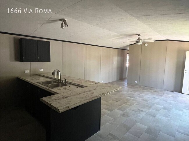 Photo - 1666 Via Roma Dr House
