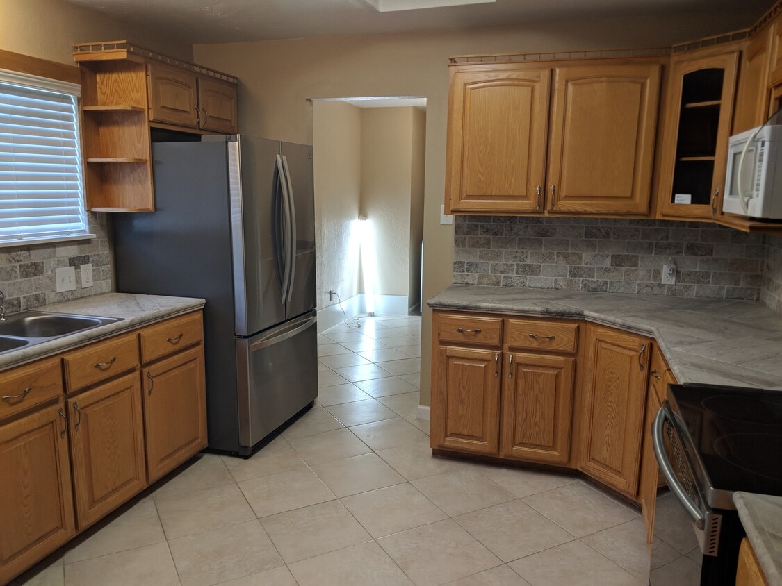 6756 Gladys Ave, Beaumont, TX 77706 House Rental in Beaumont, TX