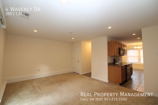 Foto del edificio - 4 Waverly Dr