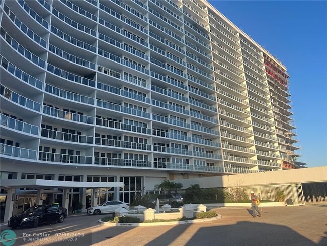 Building Photo - 4100 Galt Ocean Dr