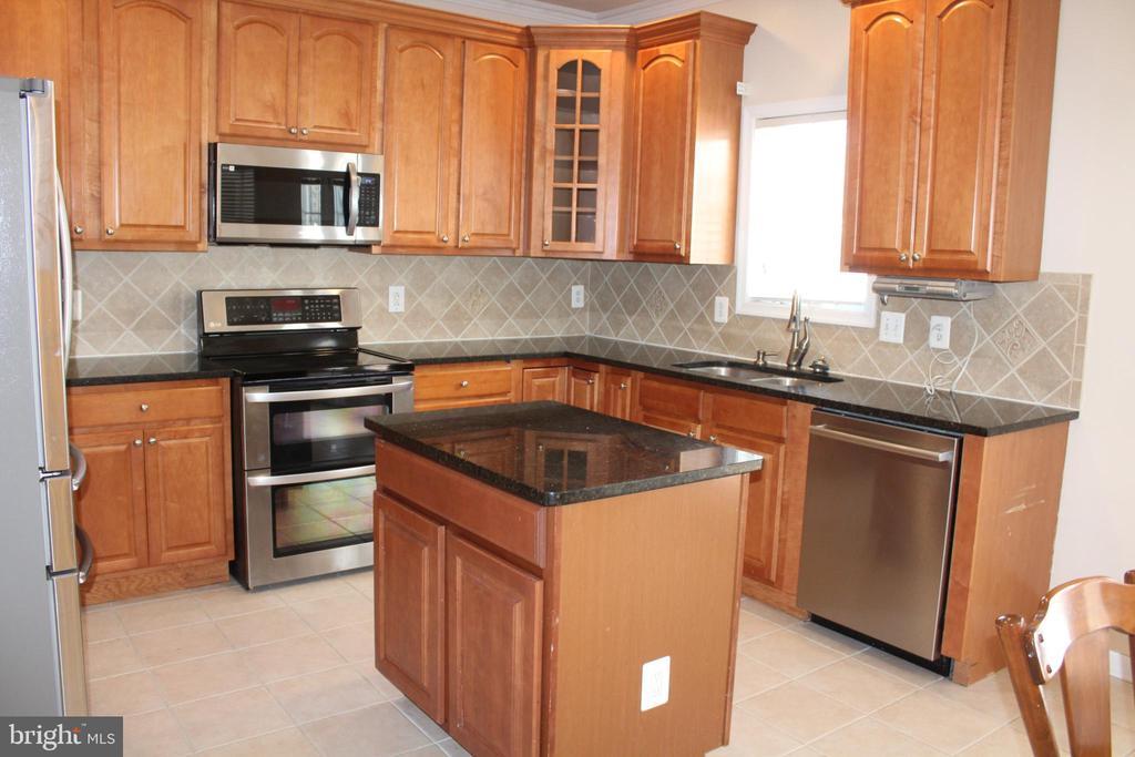 Foto principal - 112 Travis Ct