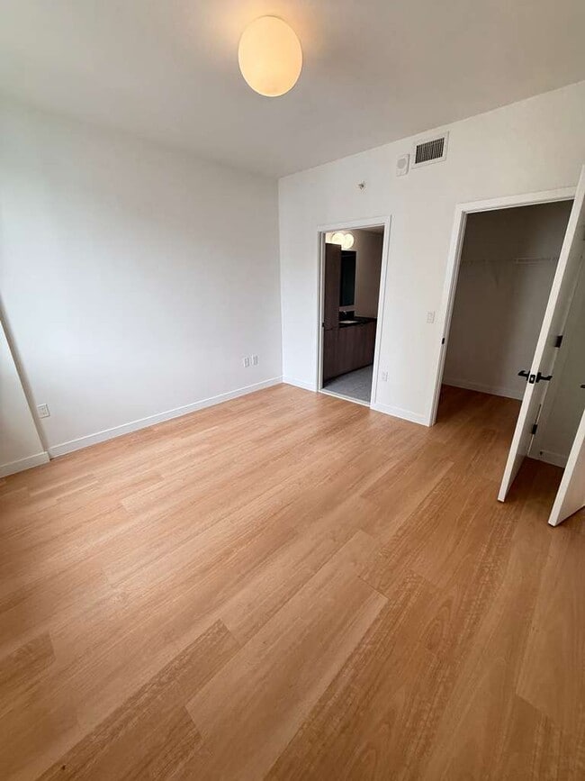 Photo - 1325 NE 117th St Apartment