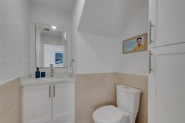 Foto del edificio - 94825 Overseas Hwy