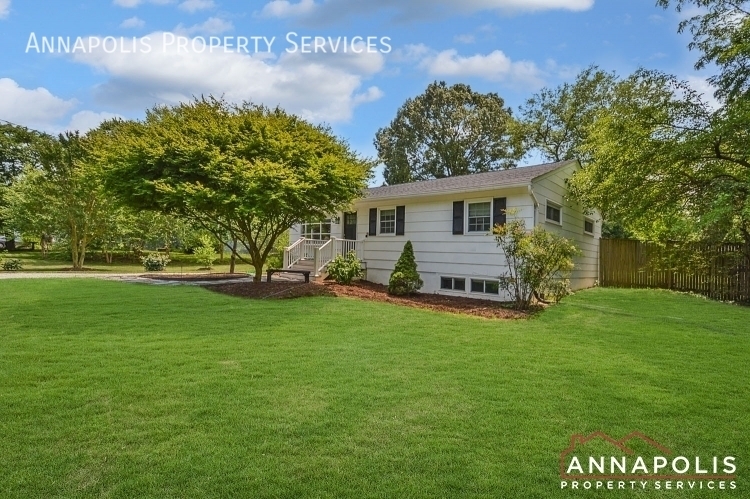 Foto principal - 107 great lake drive
