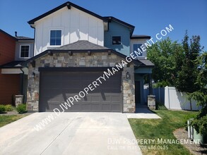 Building Photo - 391 S Academy Ln