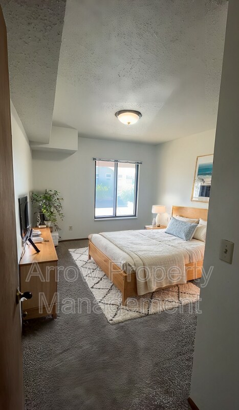 Foto del edificio - 205 E Arbor Ave