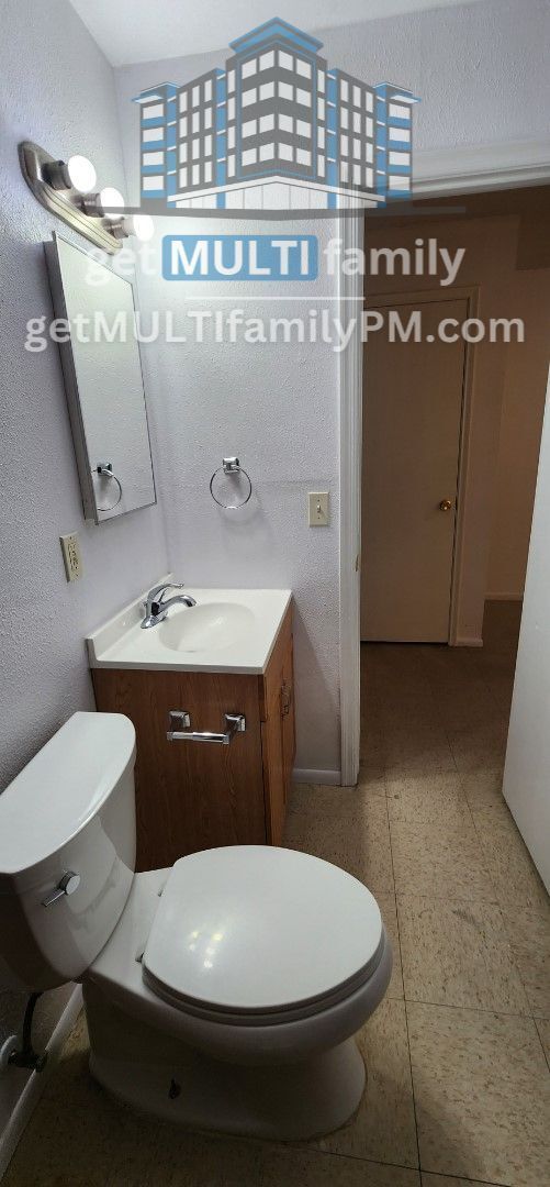 Foto del edificio - 10044 N 18th Ave