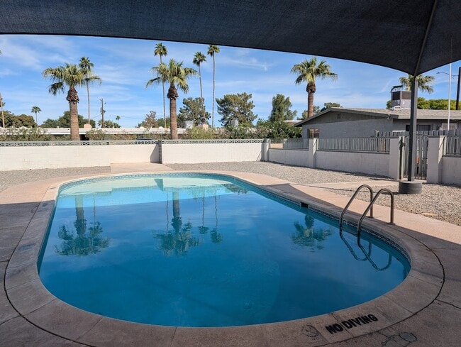 Building Photo - Patio Apartments