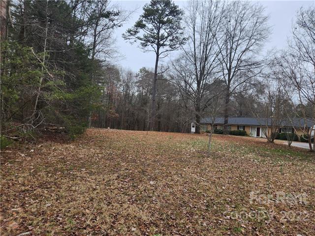 Foto del edificio - 11128 Mallard Creek Rd