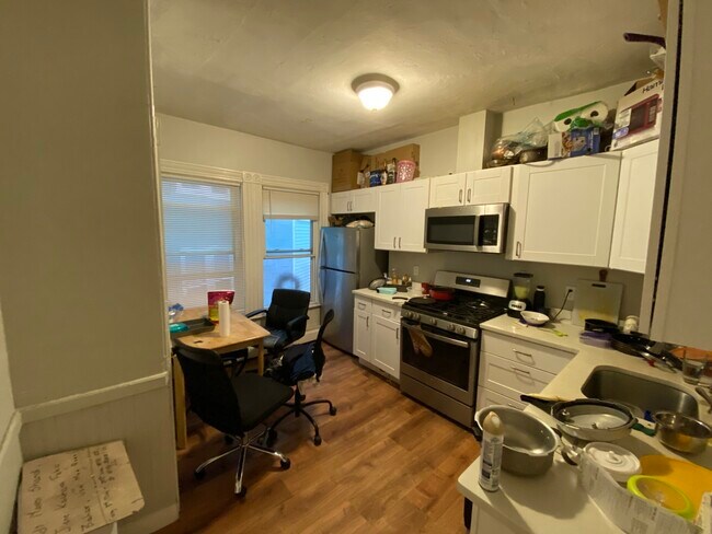 Foto del edificio - 80 Hillside St