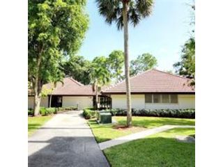 Foto del edificio - 8441 Forest Hills Dr