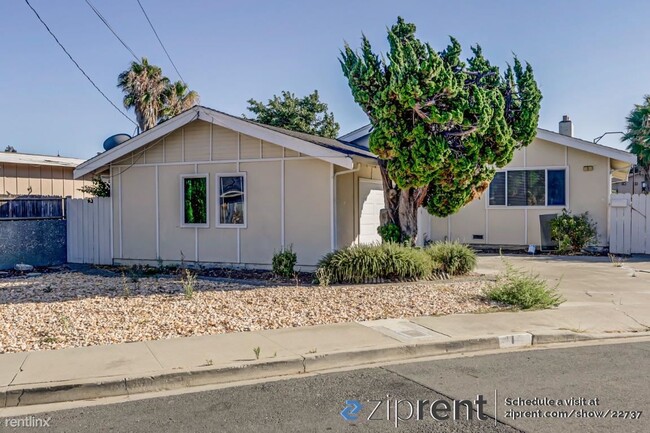 Building Photo - 5 br, 3 bath House - 1 E Lake Ct, Antioch,...