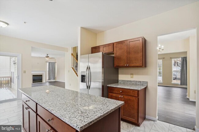 Foto del edificio - 9105 Fox Park Rd