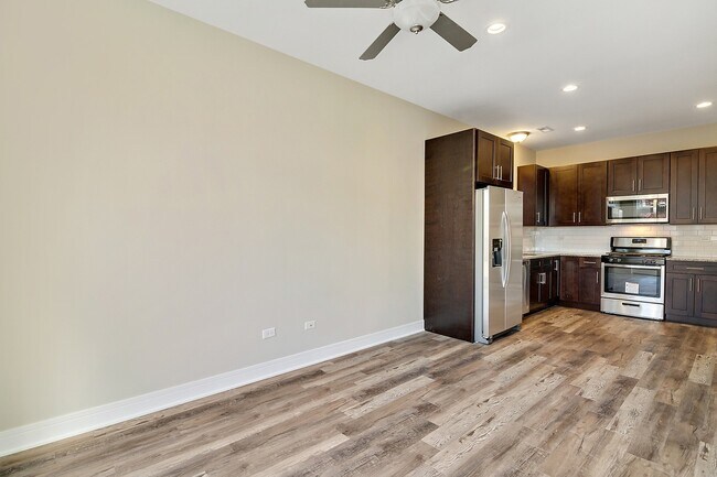 Foto del edificio - 6337 S Ellis Ave