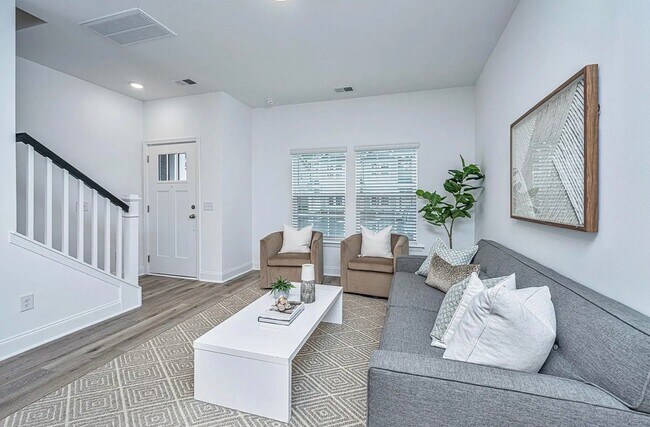 Foto del edificio - 102 Twin Rivers Dr