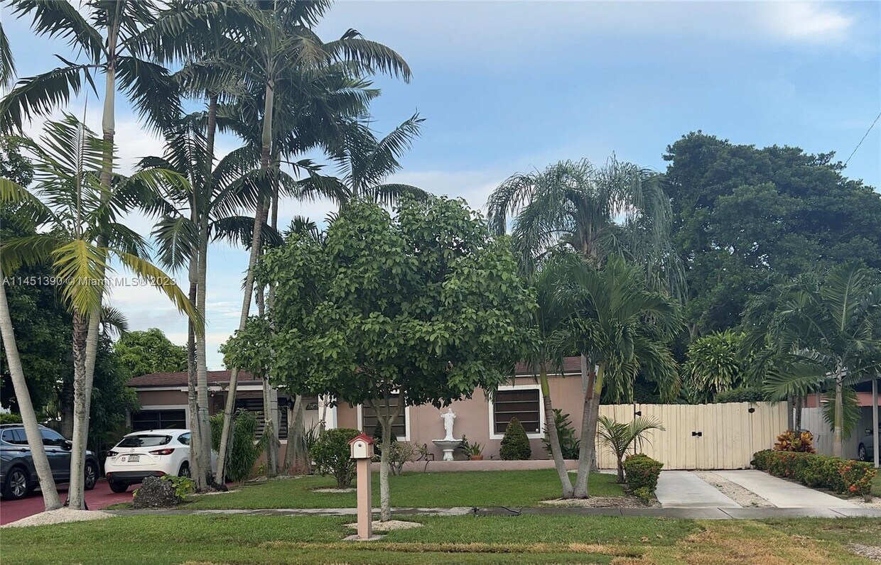 Foto principal - 5225 SW 102nd Ave