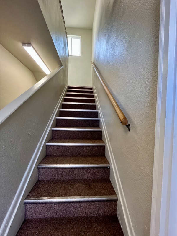 Foto del edificio - 4370 Loomis Ave