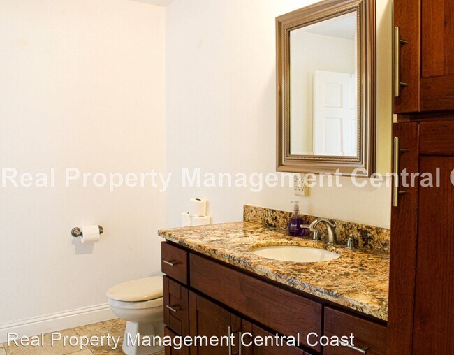 Foto del edificio - 4 br, 3 bath House - 5518 Tunitas Ave.