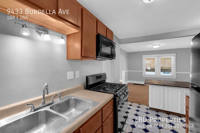 Foto del edificio - 9433 Burdella Ave