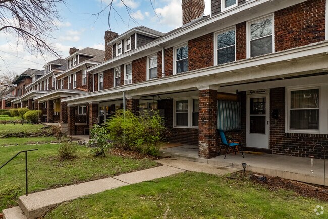 Building Photo - 800-814 Heberton St