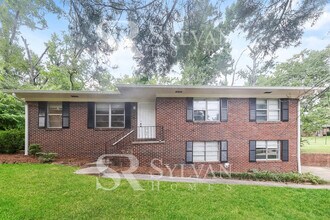 Building Photo - 36 8th Pl