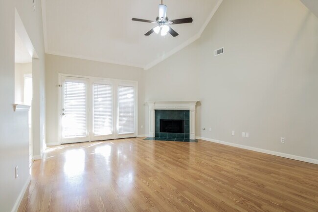 Building Photo - 1470 Cider House Ln