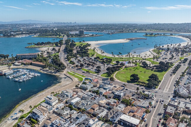 Dynamic San Diego is home to beach towns, a world class city, comfortable suburbs and mountains.