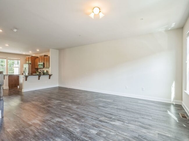 Building Photo - 3 bedrooms Townhome in Upper Marlboro