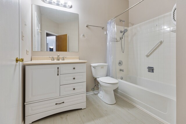 Foto del edificio - 1505 Commodore Ct