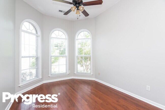 Building Photo - 9229 Chastain Pl