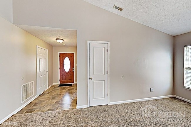 Building Photo - 10241 Windchime Ct