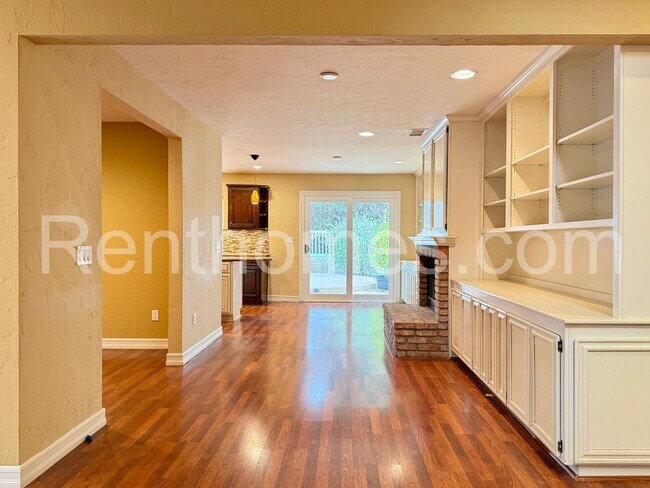 Foto del edificio - 11339 Red Cedar Ln