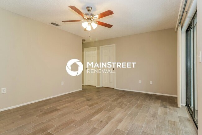 Building Photo - 3 Bedroom Pet-Friendly Home in Sarasota, F...