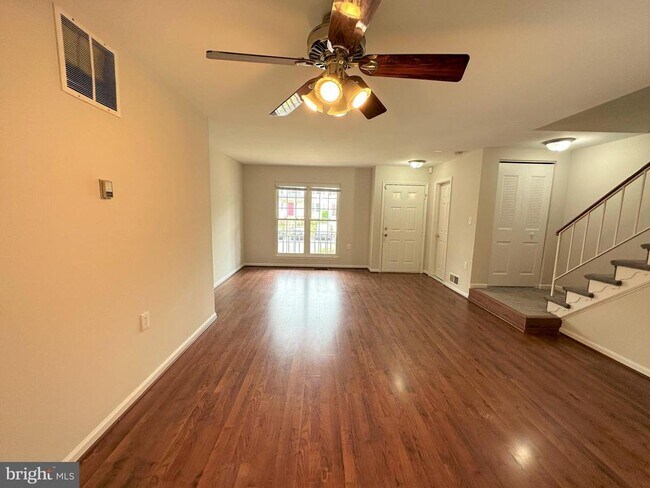 Foto del edificio - 7822 Brookview Ct