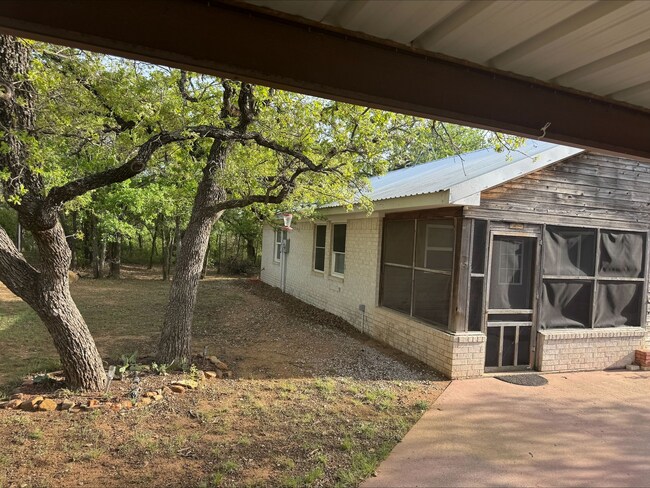 Foto del edificio - 7729 Wolf Hollow