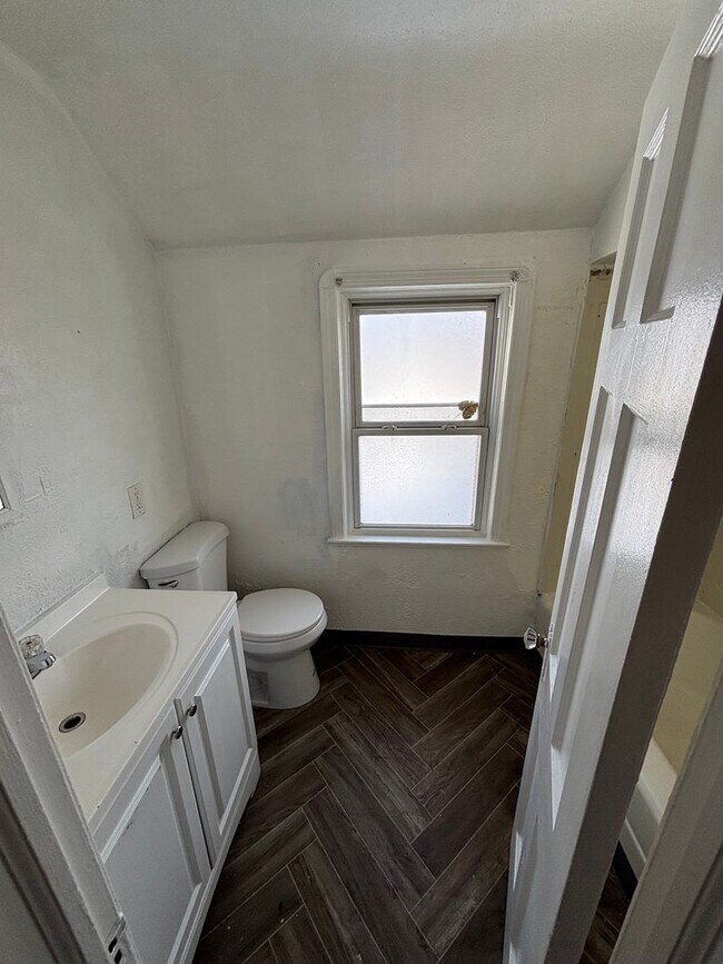 Foto del edificio - 3057 Livingston Rd