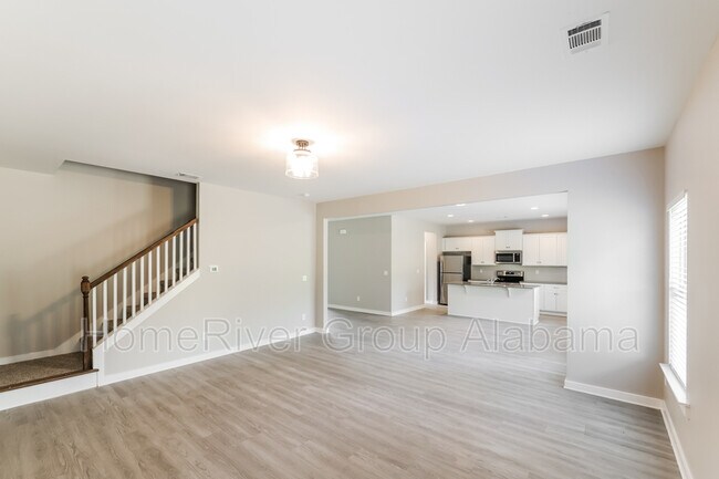 Building Photo - 15671 Capstone Blvd