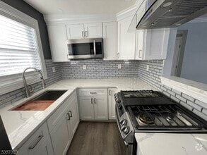 Building Photo - 782 Audrey Dr