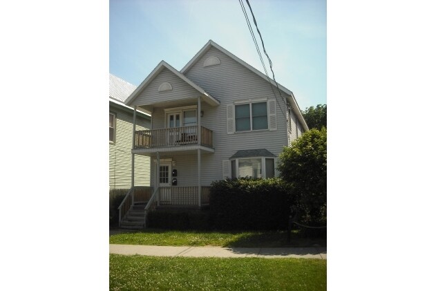 Building Photo - 228 Western Ave