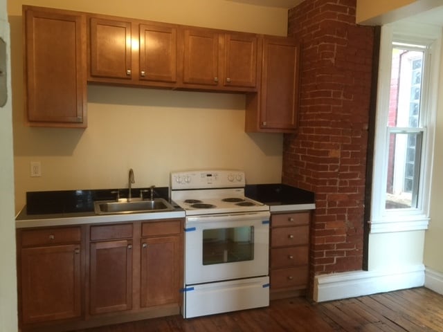 Building Photo - 6049 Stanton Ave
