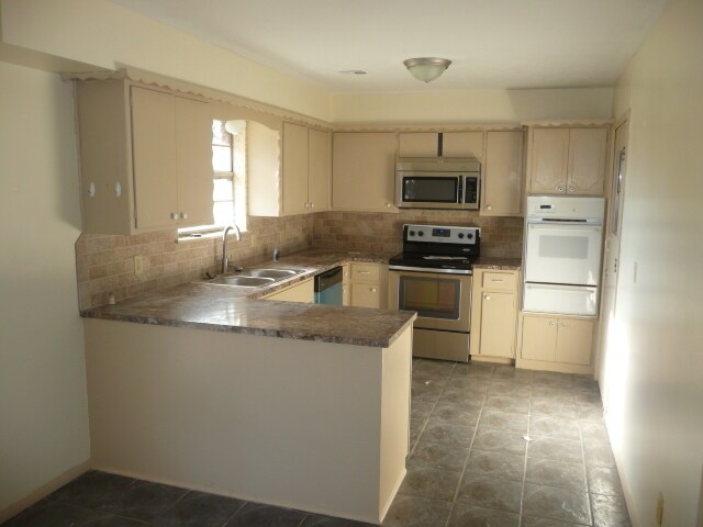 Foto del edificio - 515 SW 69th St
